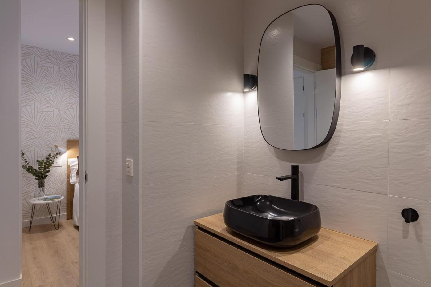 Room4You By Asturias Holidays โอเบียโด ภายนอก รูปภาพ