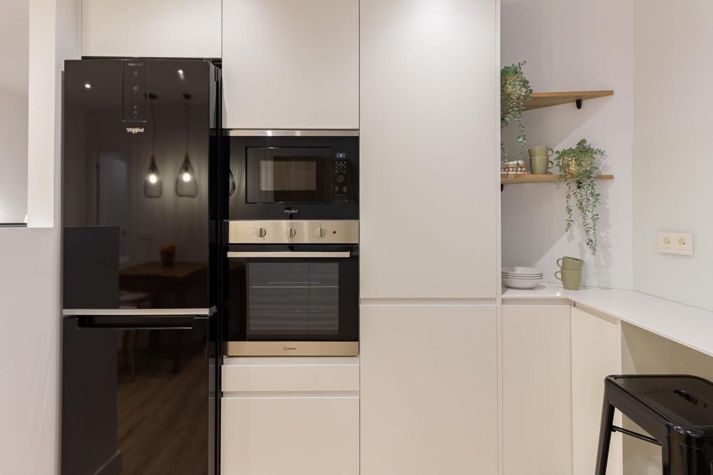 Room4You By Asturias Holidays โอเบียโด ภายนอก รูปภาพ