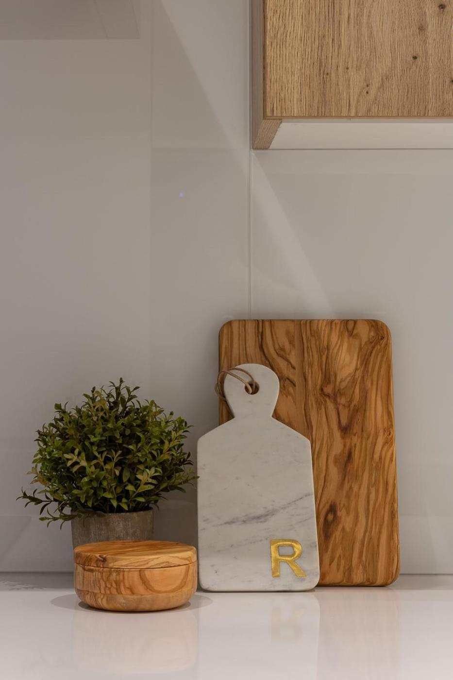 Room4You By Asturias Holidays โอเบียโด ภายนอก รูปภาพ